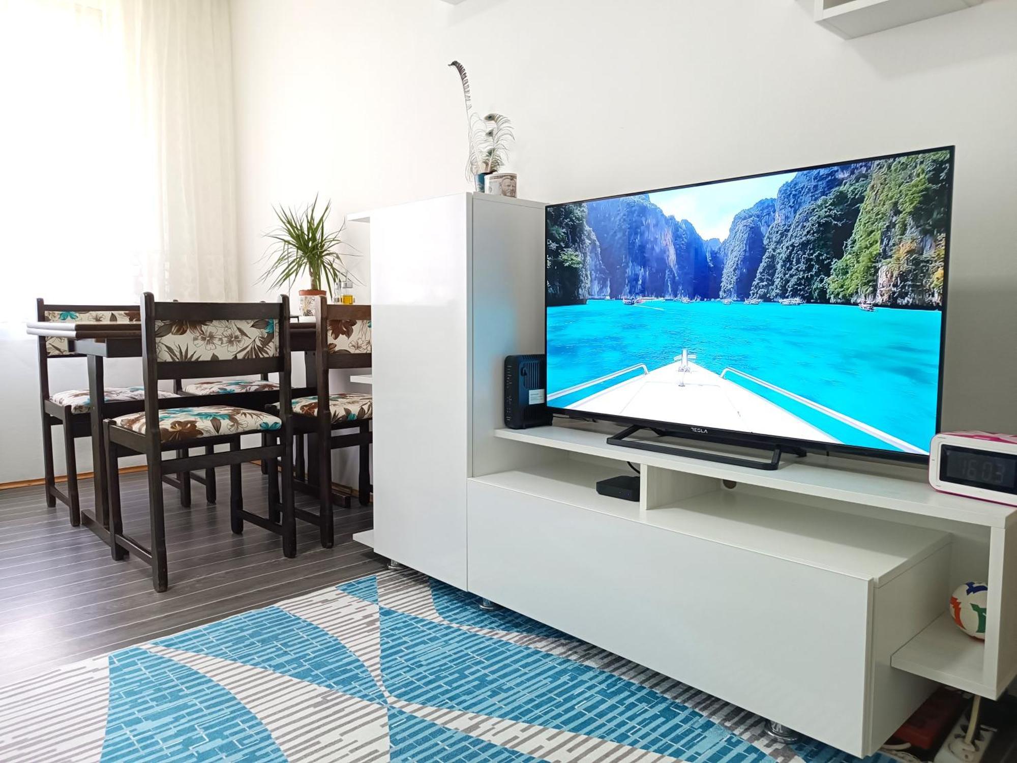 Flamingo 365 - Near City Center With Free Parking 사라예보 외부 사진