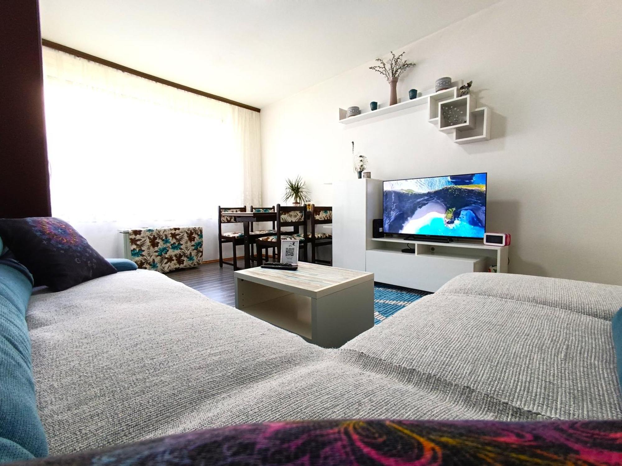 Flamingo 365 - Near City Center With Free Parking 사라예보 외부 사진